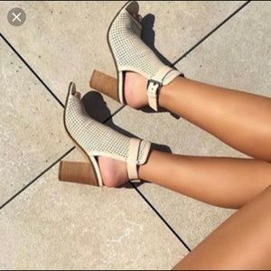 Sam Edelman Emmie Bootie